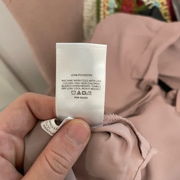 Express Portofino Slim Shirt in Blush - Picture 4 of 4